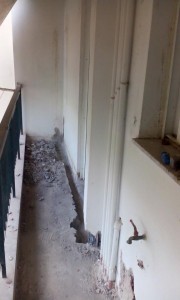 Φωτογραφίες από την έναρξη εργασιών και την αποξήλωση του χώρου του διαμερίσματος